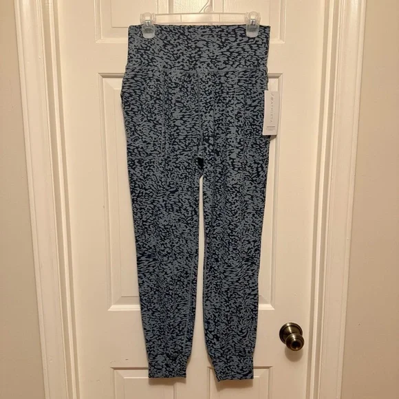 NWT Athleta Salutation Printed Joggers Petrol Blue Size M - Picture 3 of 9